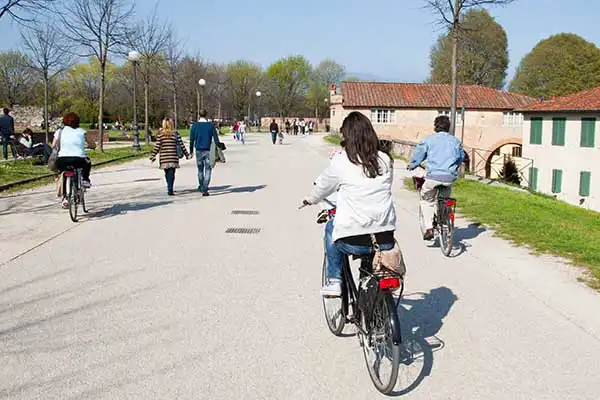 Actividades en Lucca